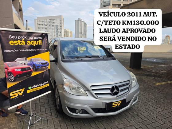 MERCEDES-BENZ B 180 1.7 FAMILY PLUS 8V GASOLINA 4P AUTOMÁTICO